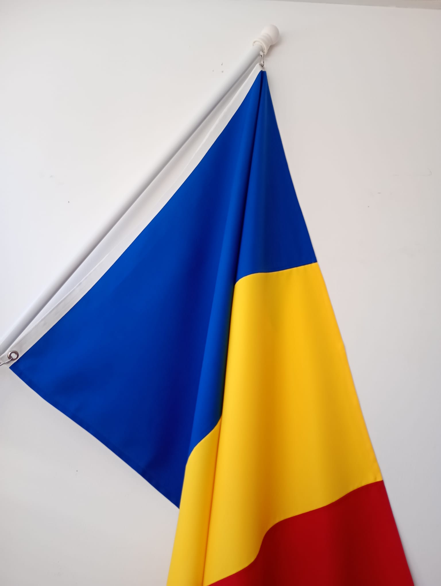 Sistem complet cu steag Romania, lance anti-rasucire si suport - imagine 3